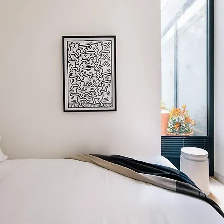 The Interlock - Oxford St Apartment