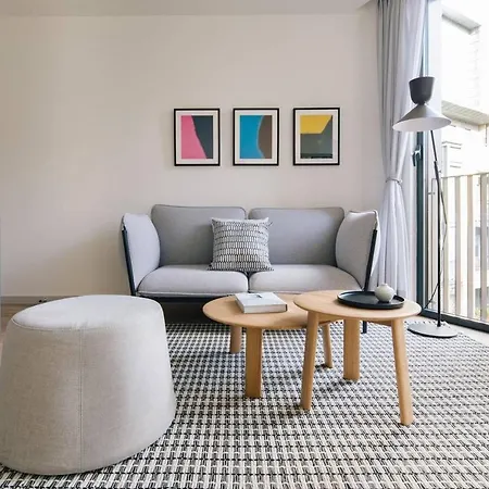 The Interlock - Oxford St Apartment London