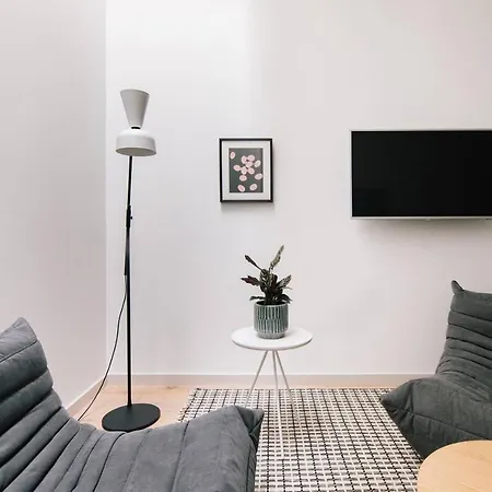 The Interlock - Oxford St Apartment