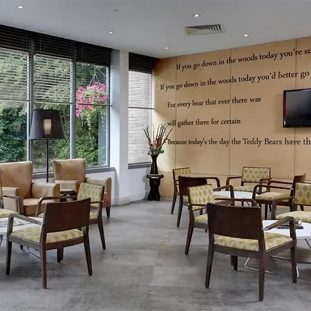 Hotel Epping Forest 3*