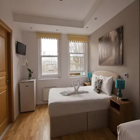 Nox West Hampstead