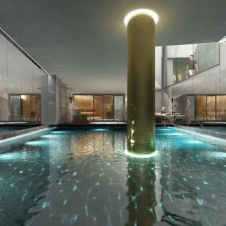 Atrium Heathrow 4*