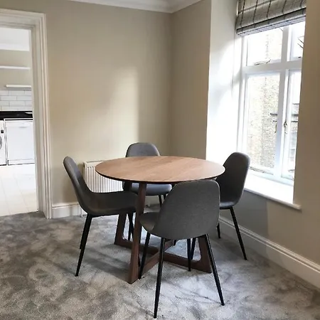 Stylish Apartments In Victoria & Westminster * London