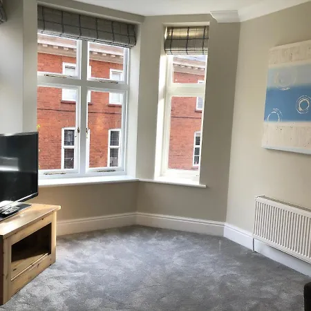 Stylish Apartments In Victoria & Westminster *