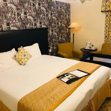 Kingston 4* Kingston upon Thames (Greater London)