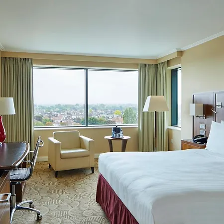 London Stadium Hotel, A Member Of Radisson Individuals Hotel