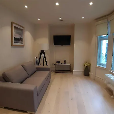 Apartment Stayo Exeter Street London