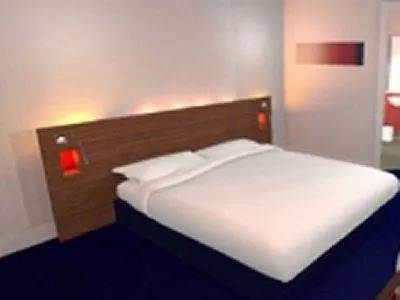 Travelodge London 3* Ealing