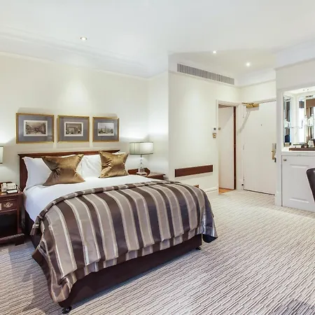 St. James' Court, A Taj Hotel, 4*
