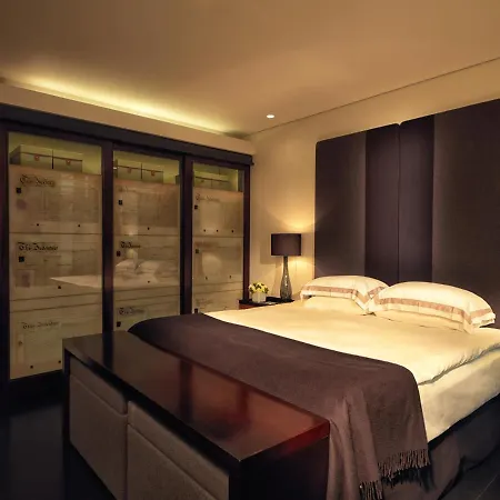Grosvenor House 5*