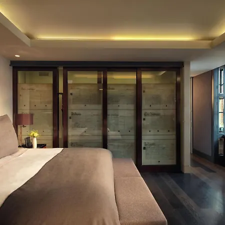 Grosvenor House 5* London