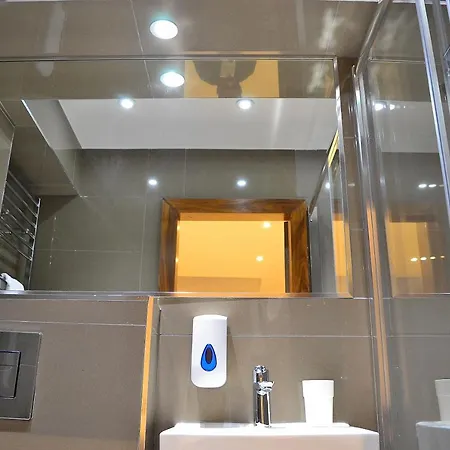Hotel Lih 2*