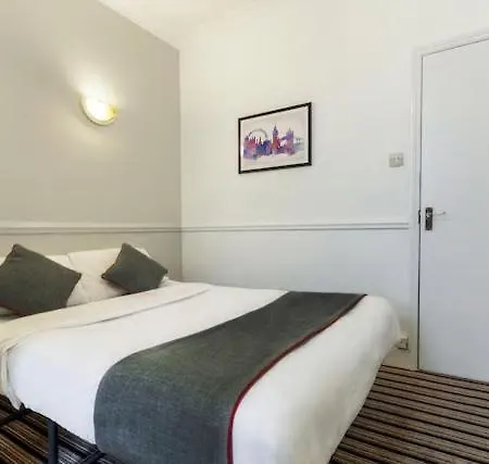Enrico Hotel 2*