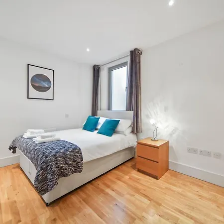 2 Bed Executive Near Camden Market Free Wifi Apartment