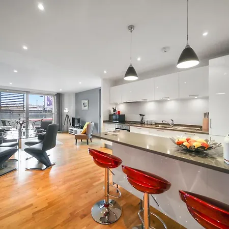 2 Bed Executive Near Camden Market Free Wifi