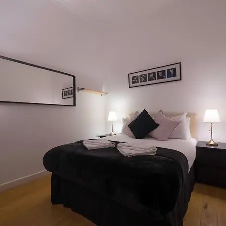 Hyde Park Gate Hostel