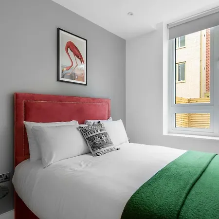 Sweet - Mile End Apartment
