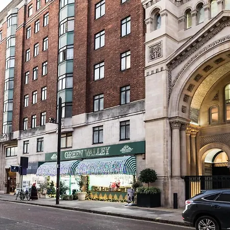 Flat 25 Dudley Court London