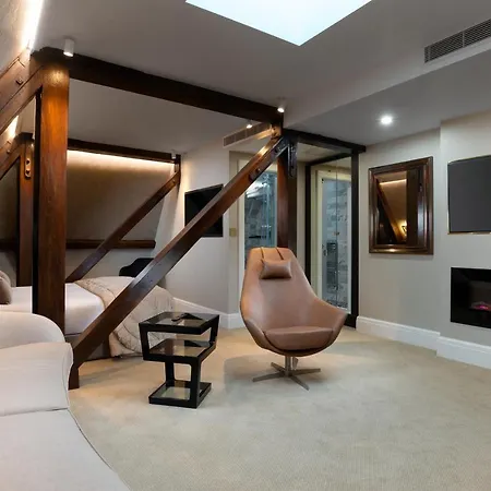 The Lansbury Heritage A Sunday - Canary Wharf 4*