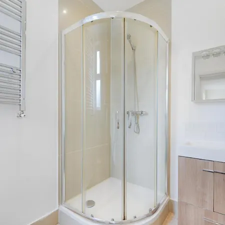 Apartment Coombe House Studio