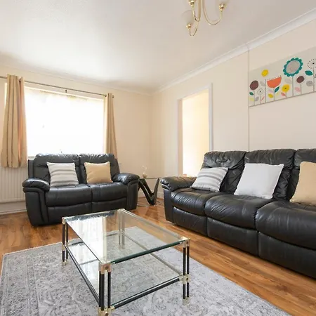 Holiday home Abkat Three Bedroom *