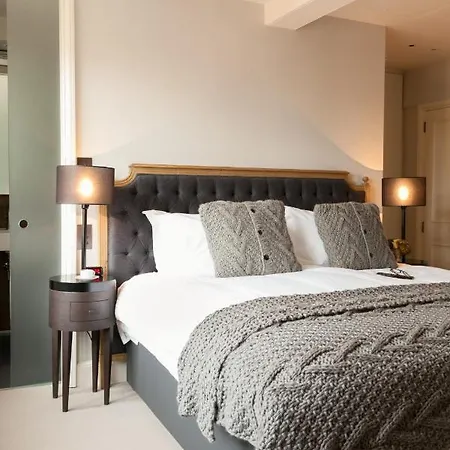 Stylish Mayfair Penthouse Next To Hyde Park Apartment *