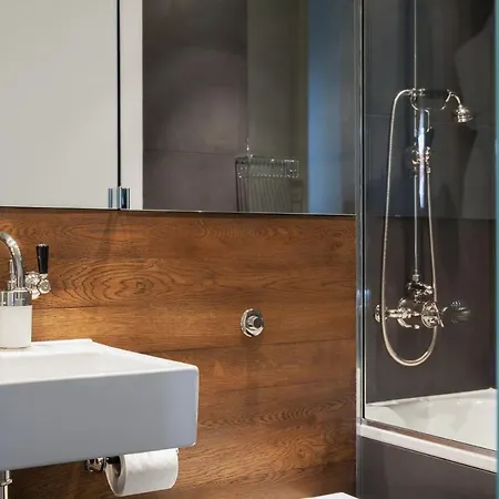 Stylish Mayfair Penthouse Next To Hyde Park Apartment
