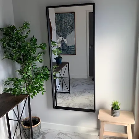 Carolyn's Place