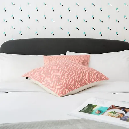 Apartment The Kensington Grove - Stylish 2bdr Flat With Private Patio London