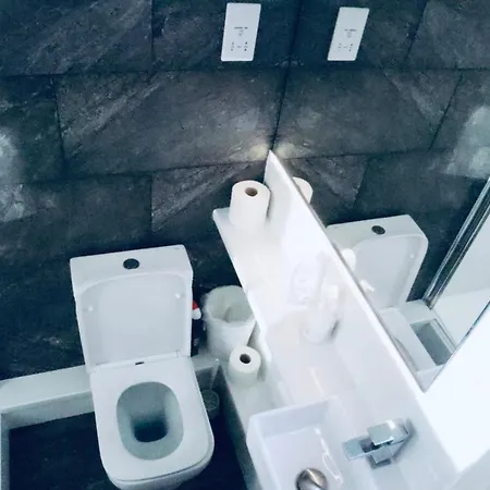 Luxury Near Wembley Stadium, Wembley Arena, Designer Outlet Appartement
