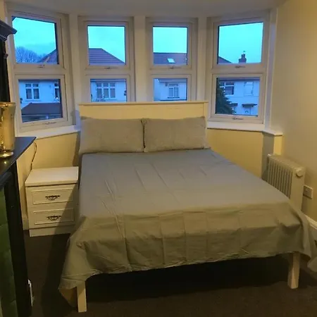 Heathrow Hostel Hounslow