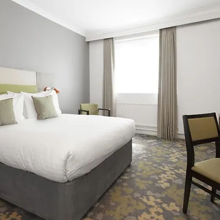 Hotel Epping Forest 3*