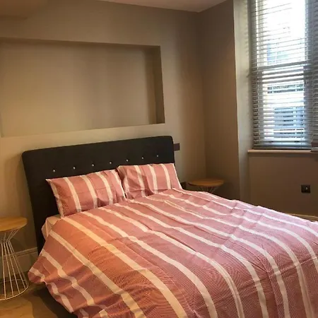 Edgware Road Luxury Serviced Apartment