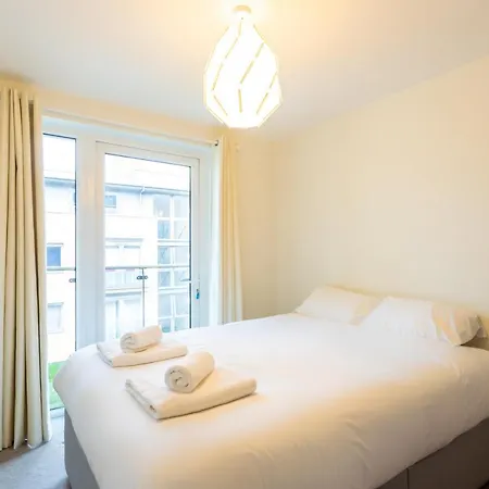 Amazing Modern 2 Bedroom Flat In Greenwich For 4 People Apartment *