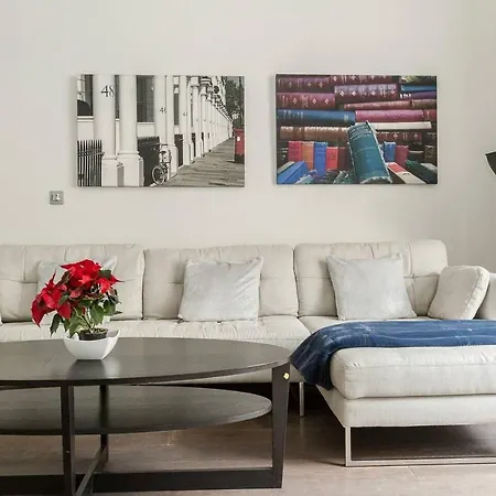 Modern 1br Period In Kensington Apartment London