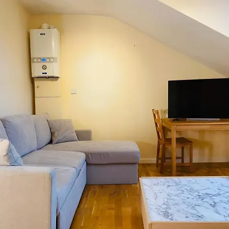 Apartment 77 B Brailsford Road, Brixton, Sw2 2tb