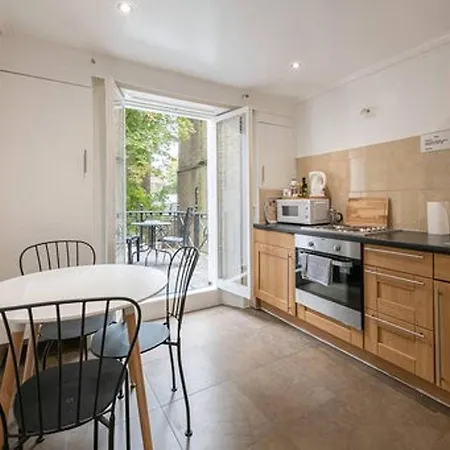 Hostel Hyde Park Gate