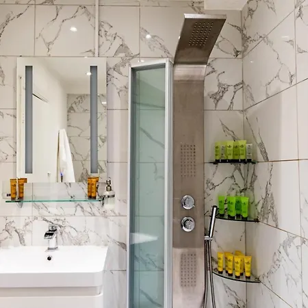 Flat 25 Dudley Court Londyn