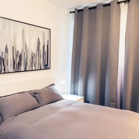 Flat 25 Dudley Court *
