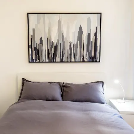 Flat 25 Dudley Court *