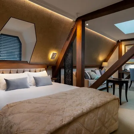 Hotel The Lansbury Heritage A Sunday - Canary Wharf 4*
