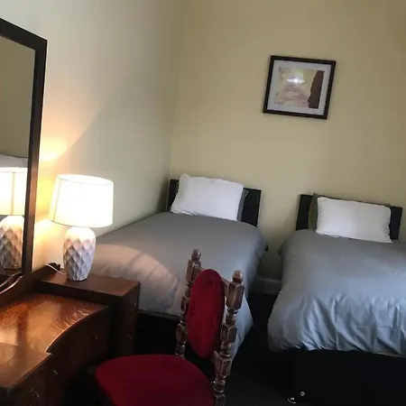 Heathrow Hostel Hounslow