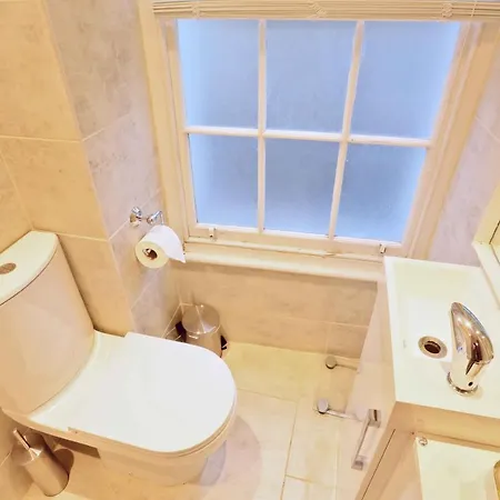 Magical & Charming 8 Covent Garden Townhouse Holiday home *