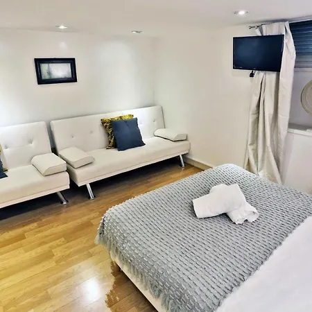 Holiday home Magical & Charming 8 Covent Garden Townhouse London