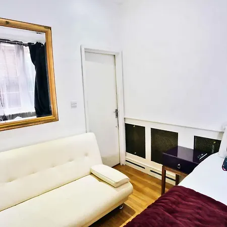 Magical & Charming 8 Covent Garden Townhouse Holiday home *