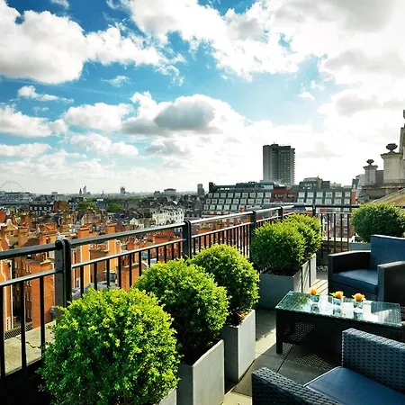 Grosvenor House 5*
