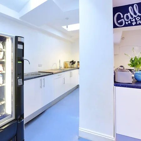 Hostel Gallery Hyde Park Londra