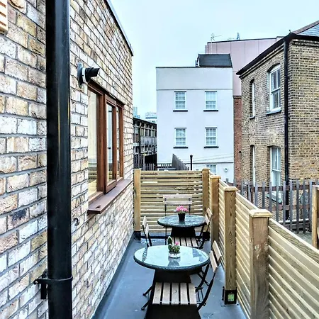 Eye Flats Apartment *