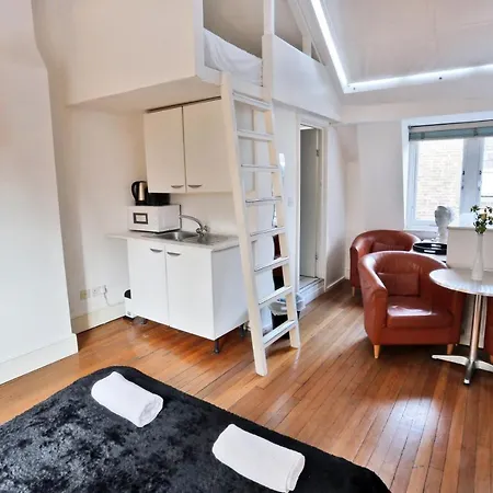 Covent Garden Suites *