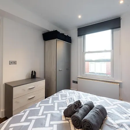Apartment Parkside